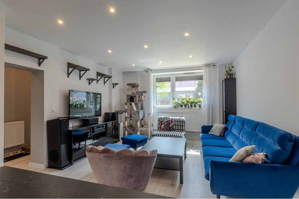 Mieszkanie na parterze - Sprzedaż - Bielsko-Biała, Polska - 4.JPG - 470131106-28