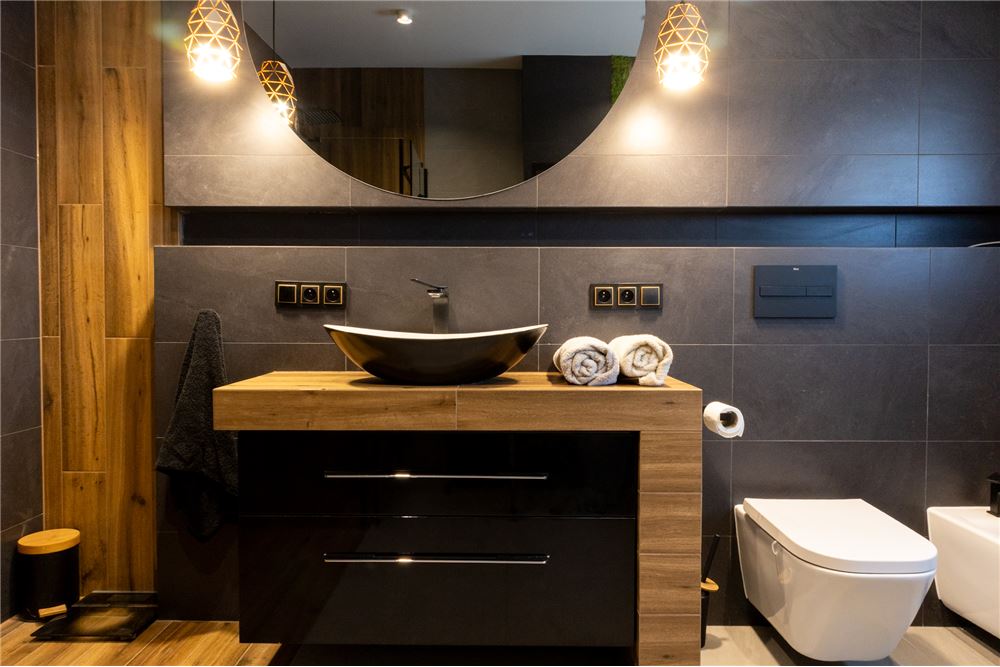 Dom wolnostojący - Sprzedaż - Radziechowy, Polska - 29 - 800061039-513