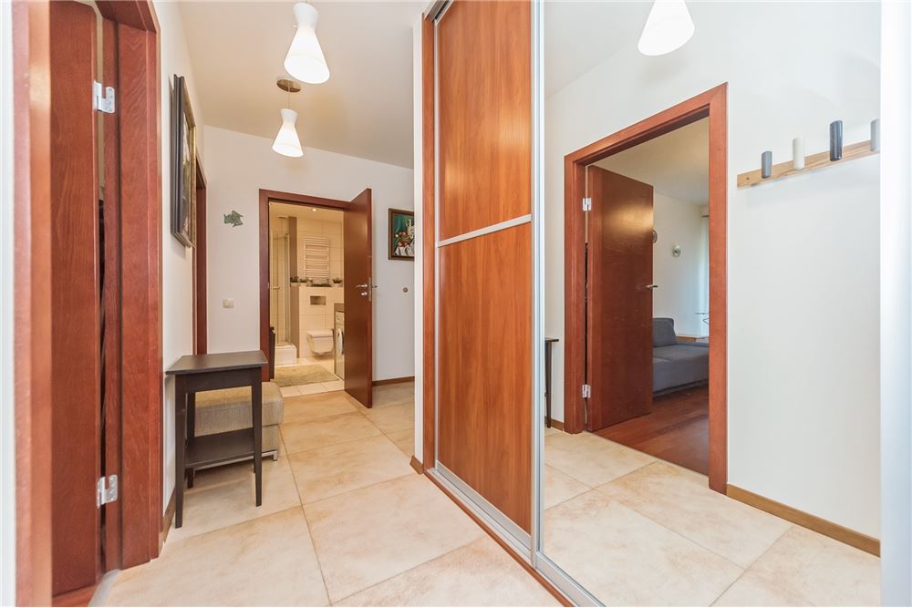 Mieszkanie - Sprzedaż - Ustroń, Polska - 37 - 800061028-463