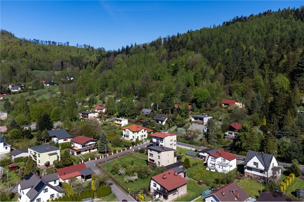 Dom wolnostojący - Sprzedaż - Bystra Śląska, Polska - 52 - 800061103-155