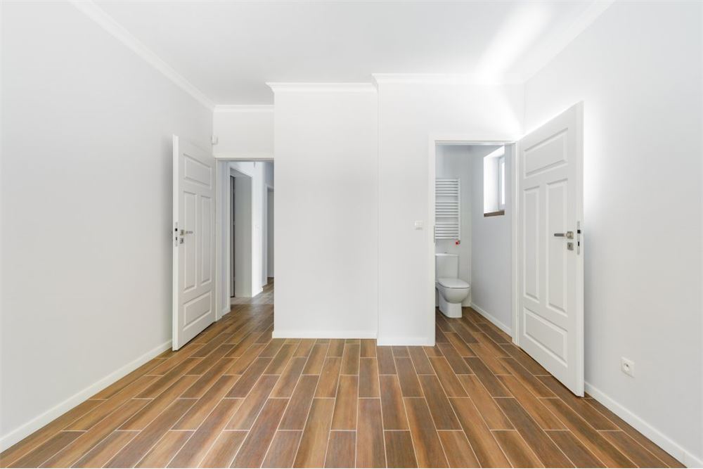 Dom wolnostojący - Sprzedaż - Wyględy, Polska - 36 - 810291008-3