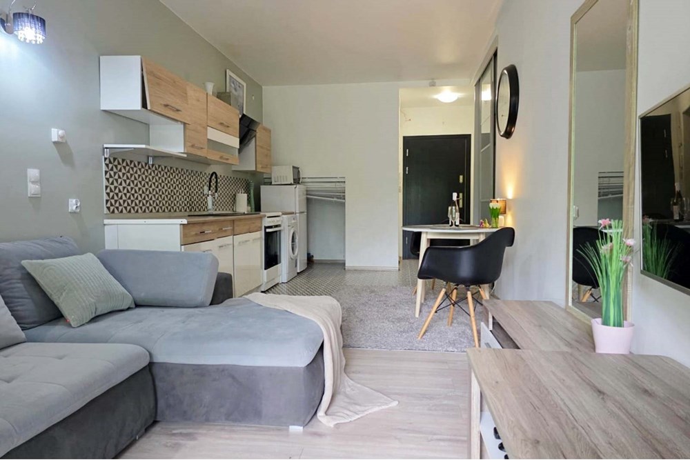 Mieszkanie na parterze - Sprzedaż - Bielsko-Biała, Polska - 5.jpg - 800061016-1265