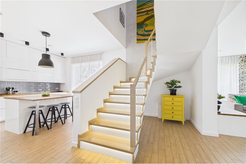 Dom bliźniak - Sprzedaż - Nowa Iwiczna, Polska - 9 - 810051040-248