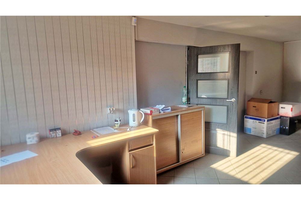 Lokal handlowy/usługowy - Wynajem - Cieszyn, Polska - 15 - 800061016-1144