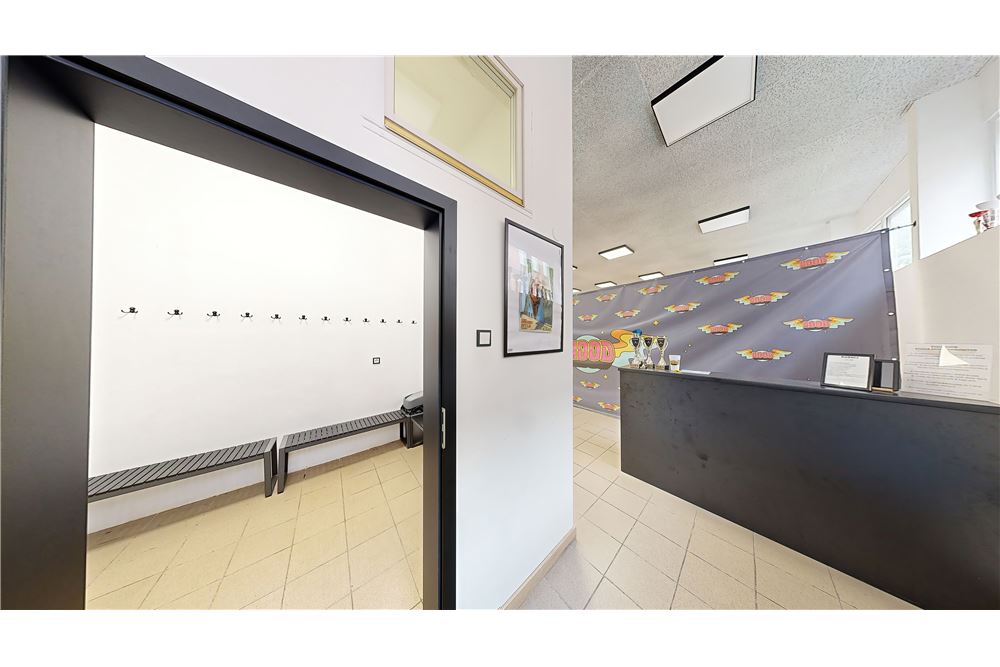 Lokal handlowy/usługowy - Sprzedaż - Koszalin, Polska - 12 - 470281002-141