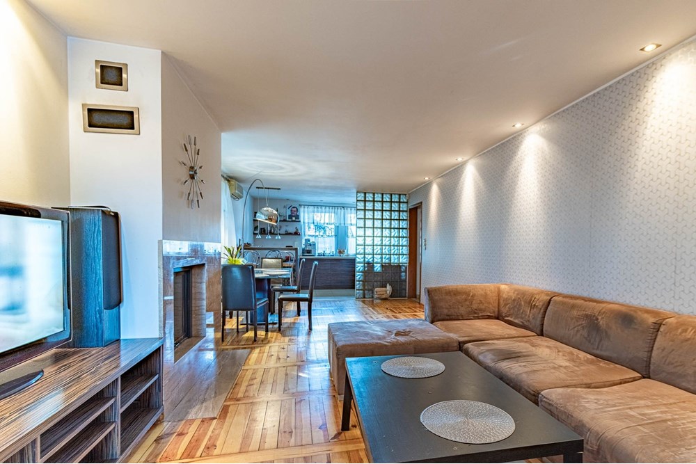 Budynek - Sprzedaż - Józefów, Polska - salon 3.jpg - 810251037-51