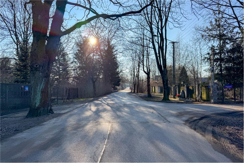 Działka budowlana - Sprzedaż - Warszawa, Polska - 33 - 810251028-60