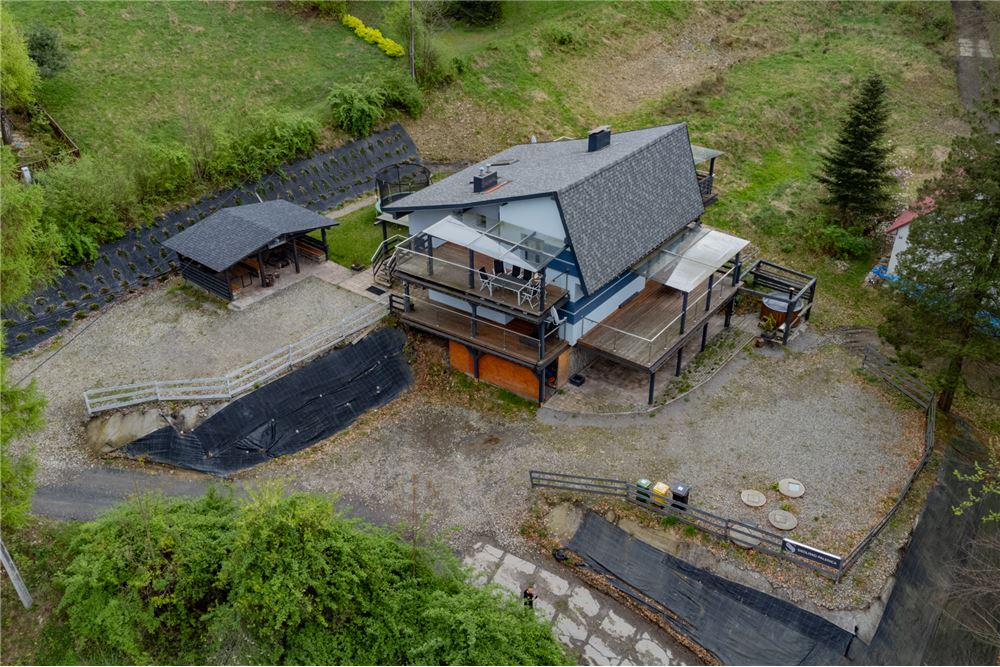 Nieruchomość inwestycyjna - Sprzedaż - Ustroń, Polska - 26 - 800061103-183