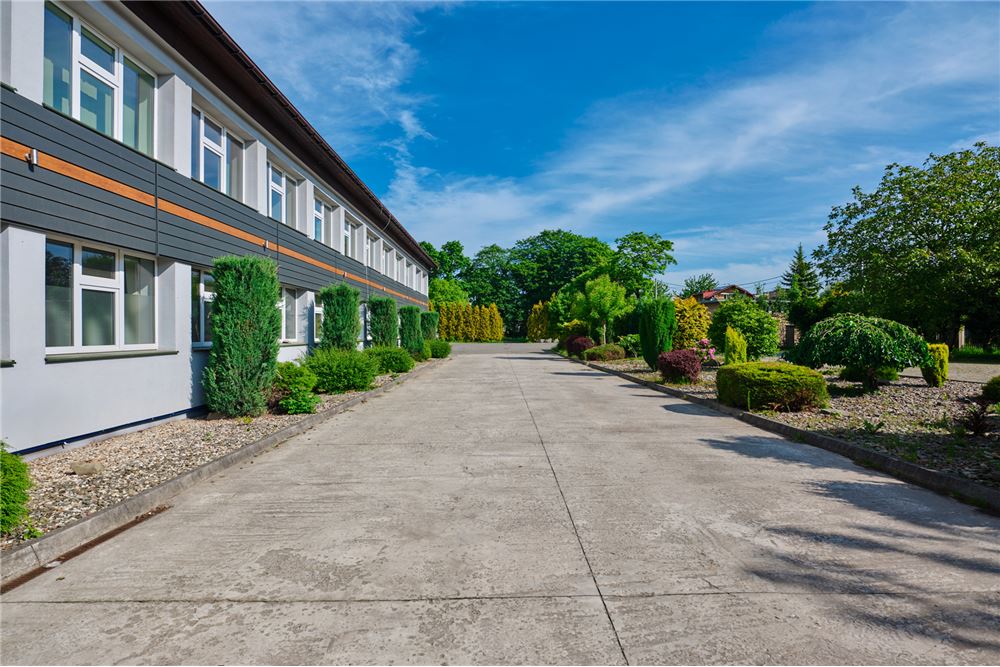 Nieruchomość przemysłowa - Sprzedaż - Bielsko-Biała, Polska - 23 - 800061016-1292