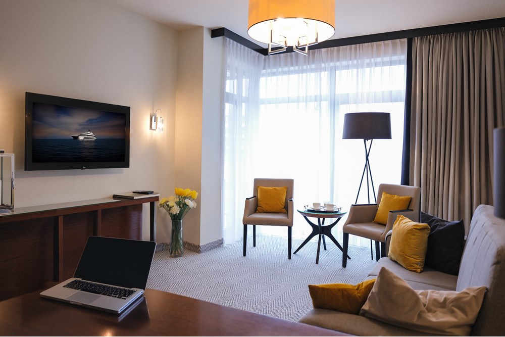 Apartament hotelowy z obsługą - Sprzedaż - Kołobrzeg, Polska - diune09salon1.jpg - 790221001-9