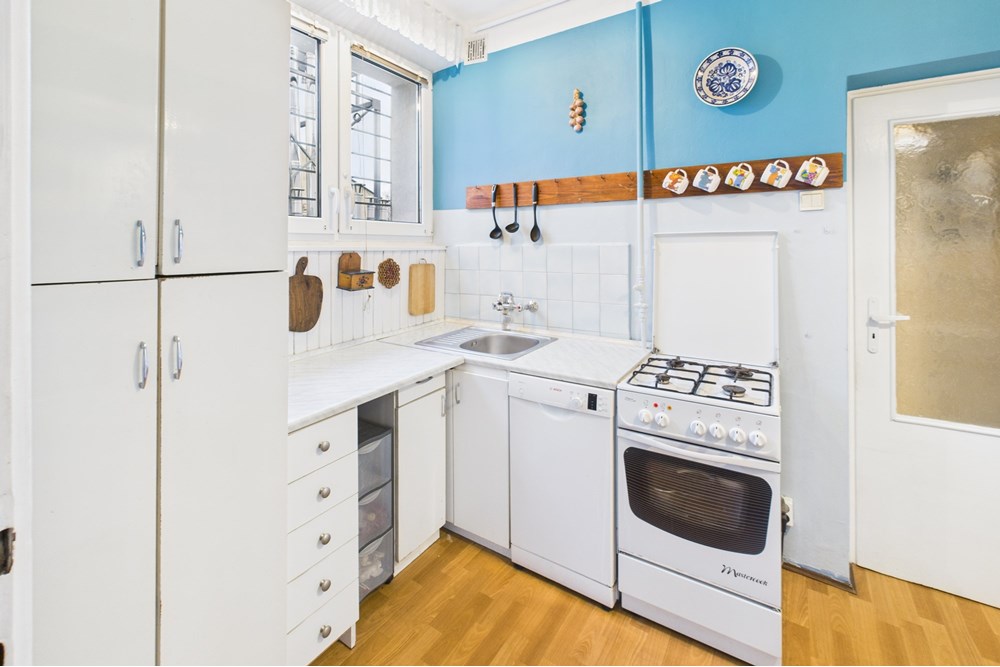 Mieszkanie - Wynajem - Kraków, Polska - CAM05554G0-PR0020-STILL003.jpg - 800241053-1