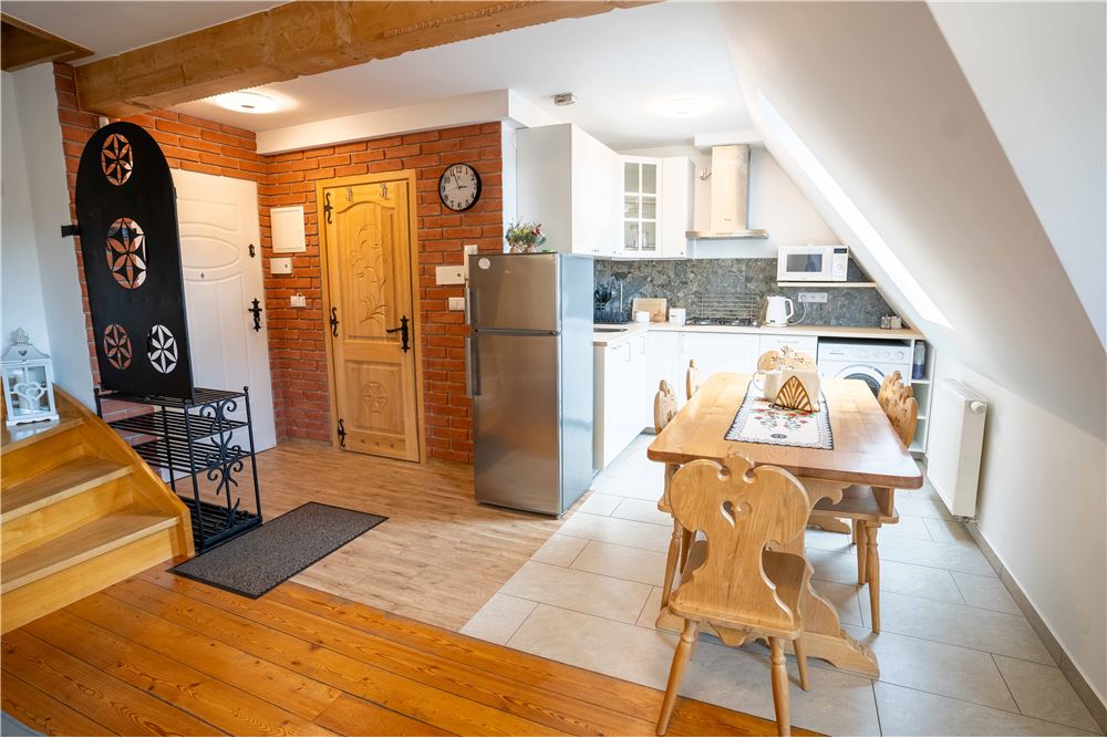 Mieszkanie - Sprzedaż - Zakopane, Polska - 1 - 470151035-144