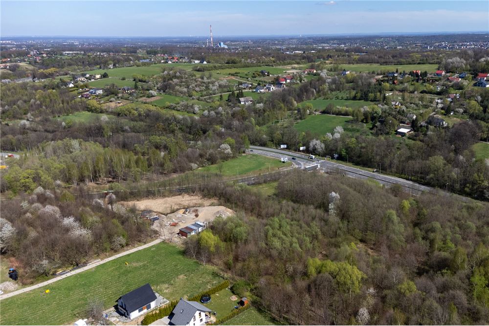 Nieruchomość inwestycyjna - Sprzedaż - Bielsko-Biała, Polska - 22 - 800061103-157