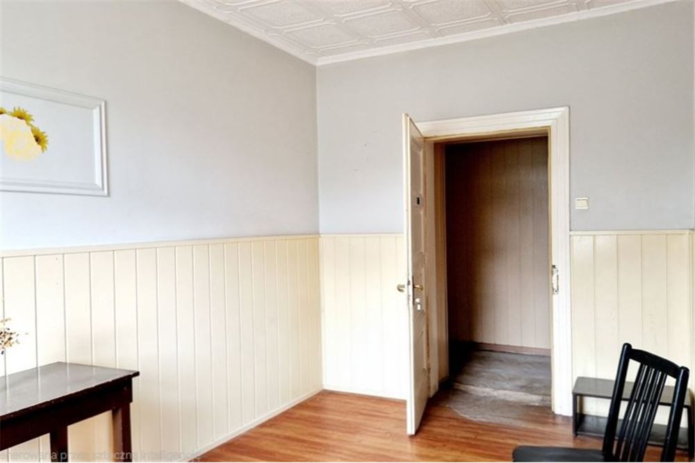 Apartament wakacyjny - Sprzedaż - Ustroń, Polska - 1 - 470131058-352