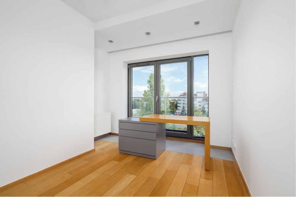 Mieszkanie - Sprzedaż - Warszawa, Polska - 24067513_raw.jpg - 810131039-182