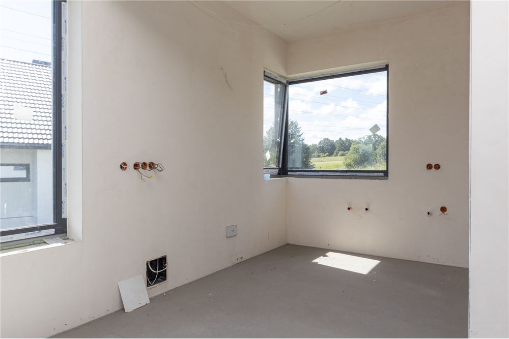 Dom wolnostojący - Sprzedaż - Międzyrzecze Górne, Polska - 50 - 800061103-172