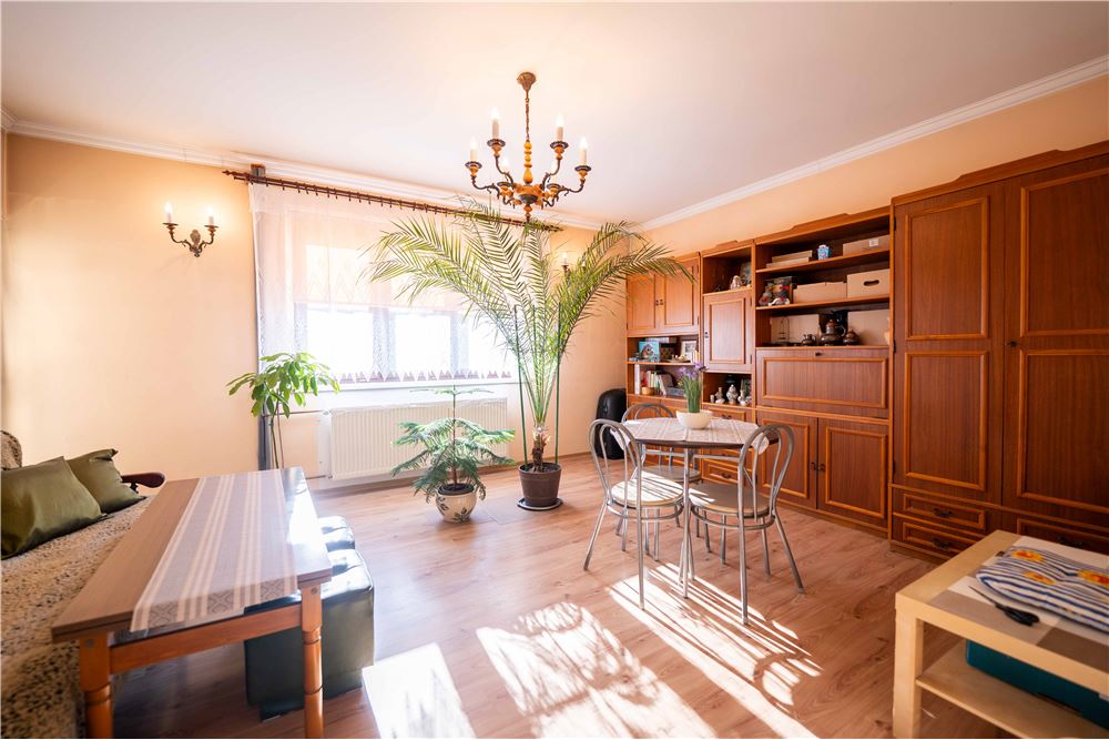 Dom wolnostojący - Sprzedaż - Radostowice, Polska - 30 - 800161013-41