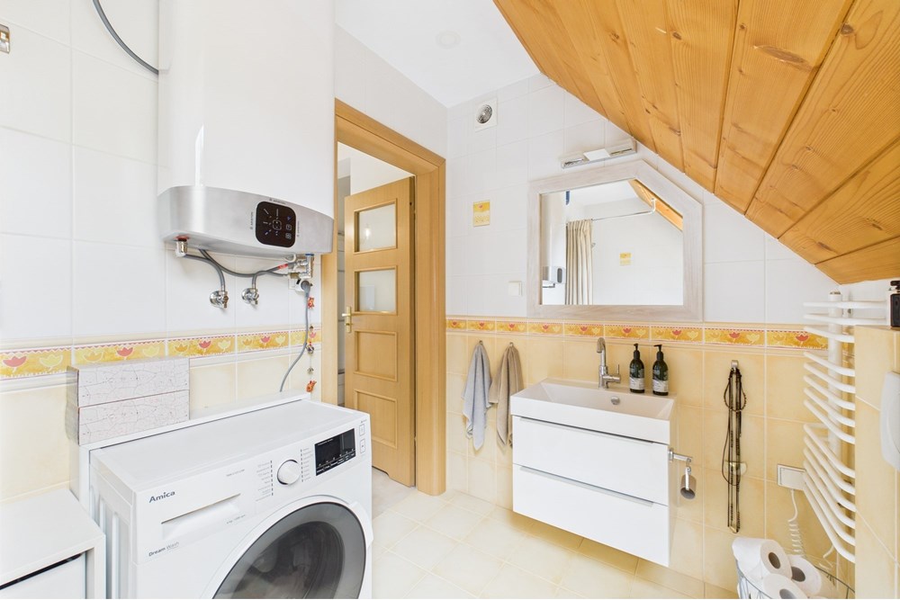 Mieszkanie - Sprzedaż - Zakopane, Polska - Artur Zajac Zakopane (8).jpg - 800091026-73