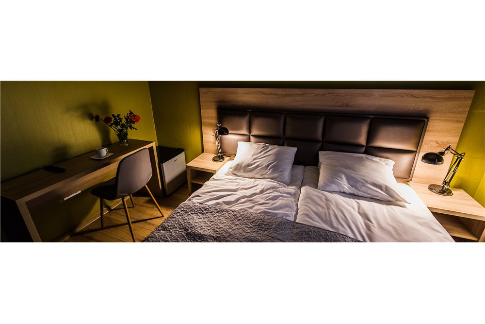 Dom wolnostojący - Sprzedaż - Korbielów, Polska - 185 - 800061076-401