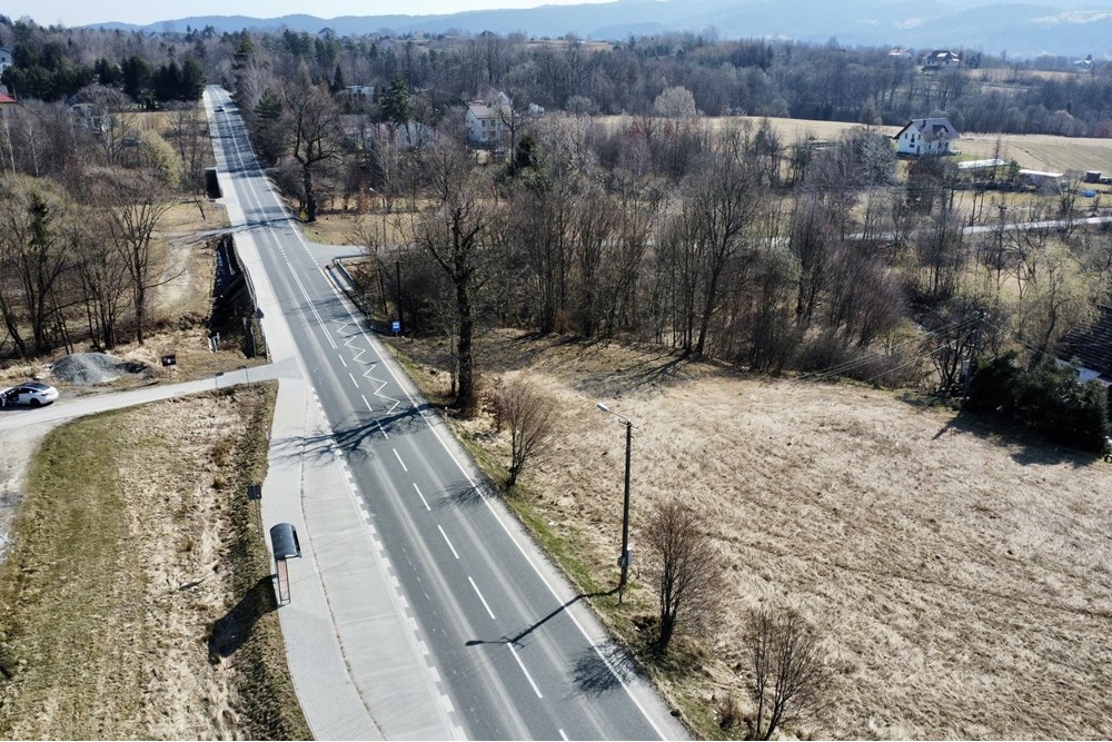 Działka budowlana - Sprzedaż - Gilowice, Polska - dji_fly_20250322_104100_325_1742636468824_photo_optimized.jpg - 800061130-12