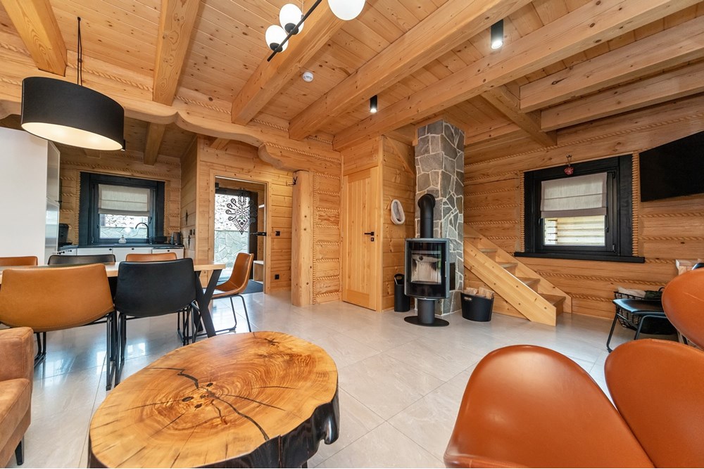 Biznes - Sprzedaż - Istebna, Polska - MIODM_044M.jpg - 800061093-116