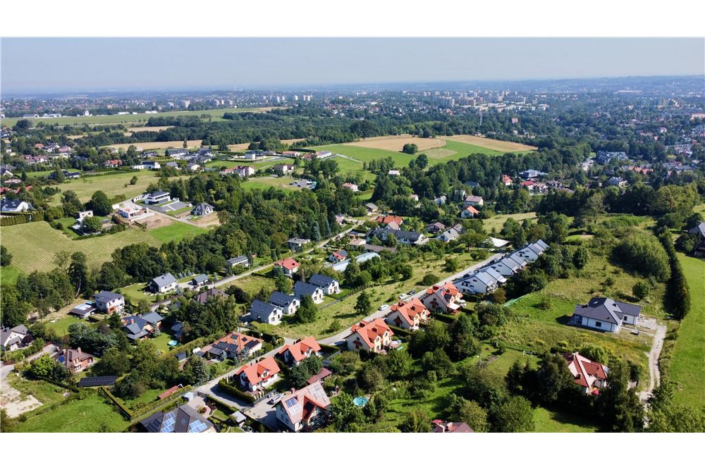 Działka budowlana - Sprzedaż - Bielsko-Biała, Polska - 46 - 800061028-470