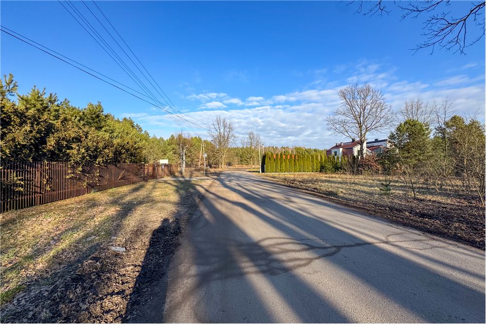 Działka budowlana - Sprzedaż - Warszawa, Polska - 31 - 810251028-60