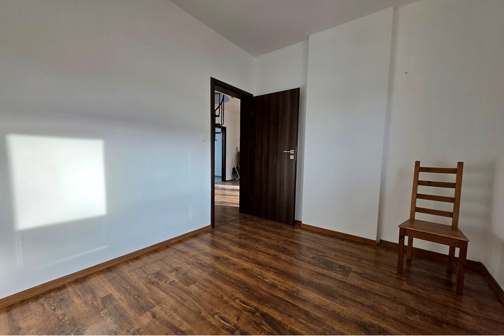 Mieszkanie dwupoziomowe - Sprzedaż - Bielsko-Biała, Polska - 20251203_124622.jpeg - 800061098-188