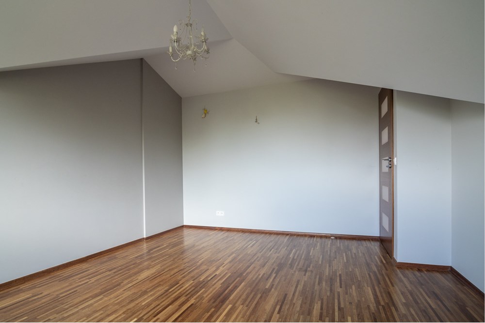 Mieszkanie - Sprzedaż - Józefosław, Polska - pokoj 2 gora 1.jpg - 810291001-9