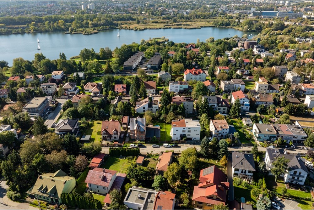 Działka budowlana - Sprzedaż - Kraków, Polska - 20250927-DJI_0589-HDR.jpg - 800241005-214