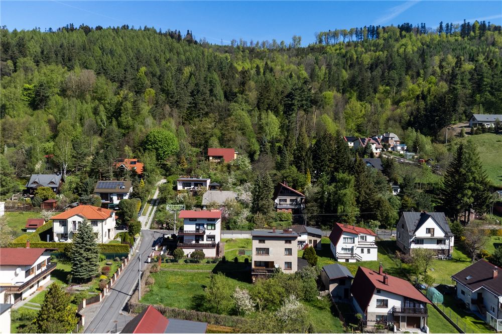 Dom wolnostojący - Sprzedaż - Bystra Śląska, Polska - 49 - 800061103-155