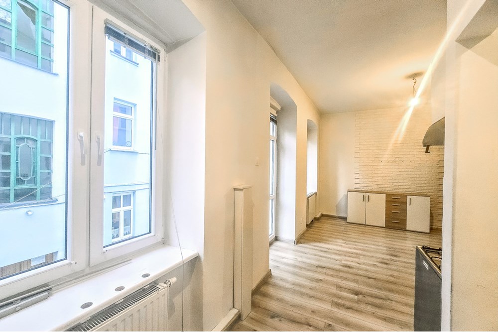 Mieszkanie - Sprzedaż - Łódź, Polska - Mieszkanie-na-sprzedaz-Lodz-2.jpg - 470191039-146