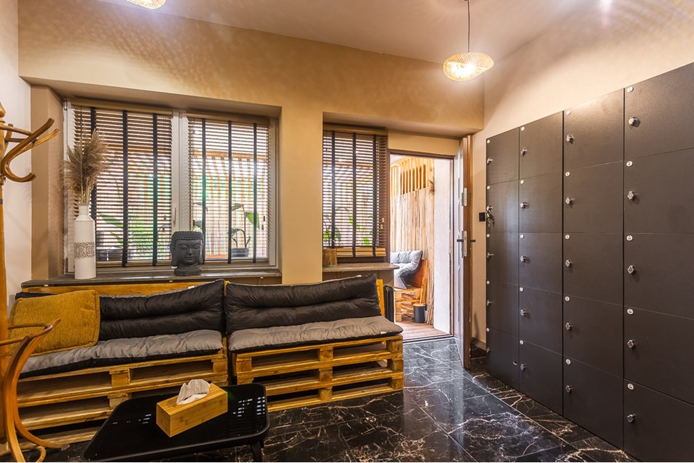 Lokal handlowy/usługowy - Sprzedaż - Łódź, Polska - Lokal-SPA-z-wyposazeniem-na-sprzedaz-Lodz-2.jpg - 470191039-136