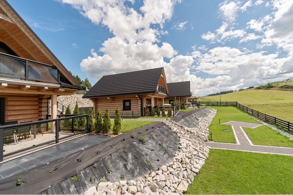 Biznes - Sprzedaż - Istebna, Polska - MIODM_080M.jpg - 800061093-116