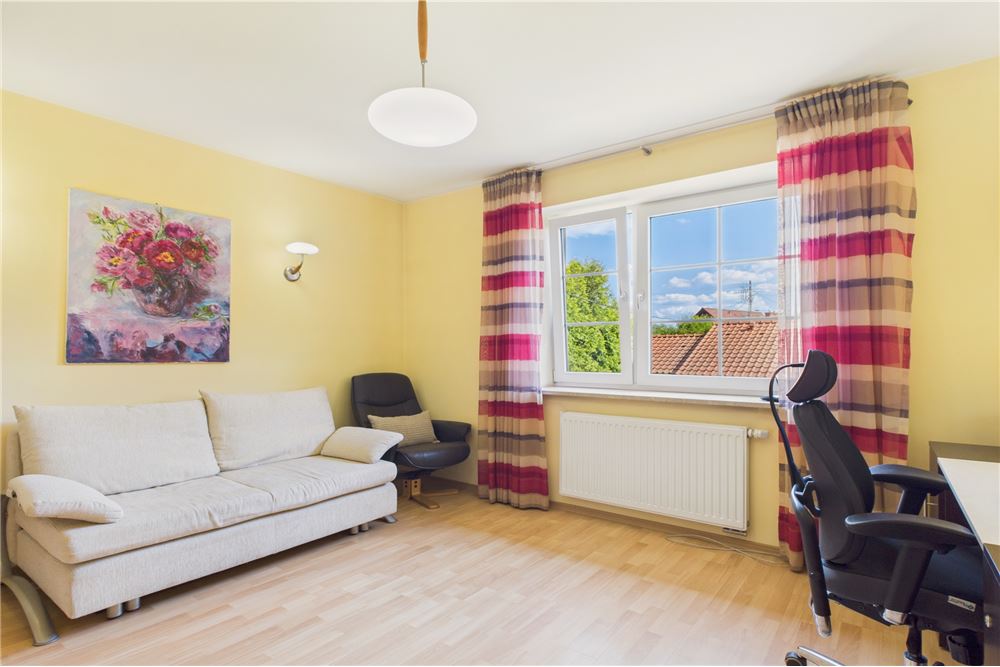 Dom wolnostojący - Sprzedaż - Łódź, Polska - Sypialnia - 470291004-251