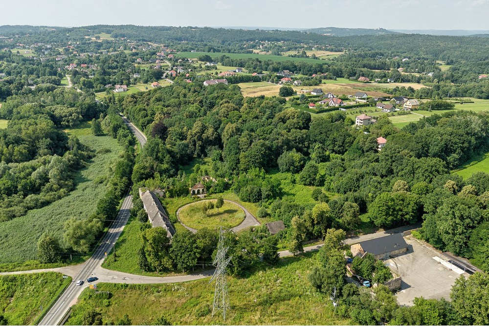 Rezydencja/Willa/Dworek - Sprzedaż - Poręba Żegoty, Polska - 0013_dworek-poreba-zegoty.jpg - 470131113-347