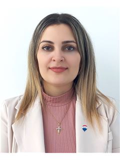 Anna Malekkidou - Assistant Sales Agent - RE/MAX DEALMAKERS 