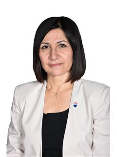Elena Fotiou - Office Manager & Assistant Sales Agent - RE/MAX CAPITAL