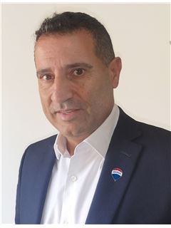 Marios Stasoullis - Assistant Sales Agent - RE/MAX DEALMAKERS 