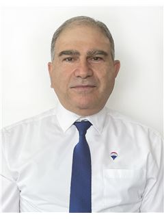 Associate - Christos Efstathiou - Office Manager & Assistant Sales Agent - RE/MAX DEALMAKERS 