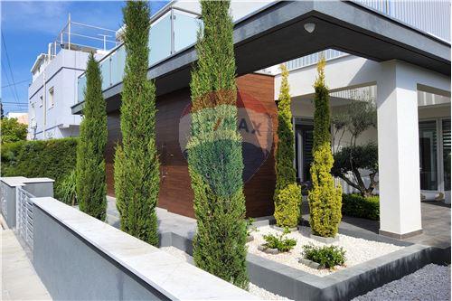 For Sale-House-Agios Ioannis  - Limassol City Center, Limassol-480031025-328