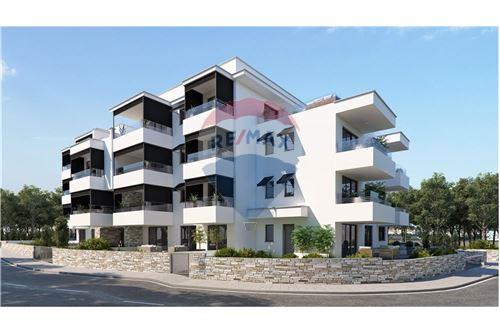 For Sale-Apartment-Agios Fanourios  - 7103 Aradippou, Larnaca-480091003-1240