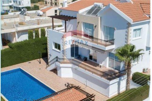 For Sale-Villa-Agios Athanasios  - Agios Athanasios, Limassol-480031017-942