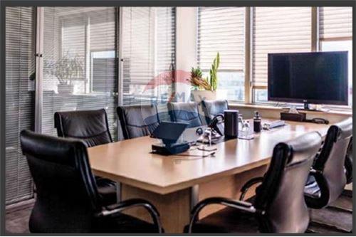 For Rent-Office-Panagia Evangelistria  - Kato Polemidia, Limassol-480081001-1104