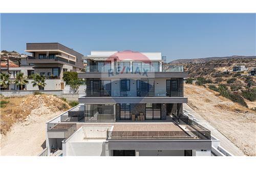 For Sale-Villa-Agios Athanasios  - Agios Athanasios, Limassol-480031017-1329