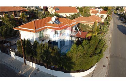 Til salgs-Villa-Potamos Germasogia Tourist Area  - Germasoyia, Limassol-480031095-120