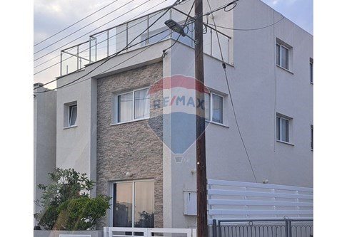 For Sale-Semi-Detached House-Agios Athanasios  - Agios Athanasios, Limassol-480031110-206