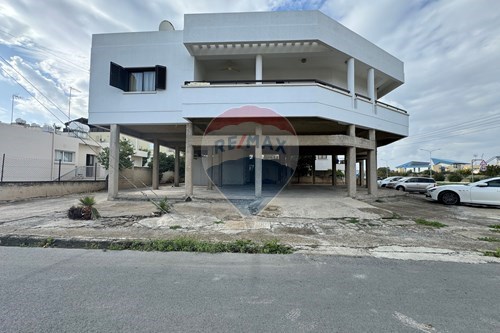 For Sale-Whole building-Larnaca Municipality, Larnaca-480091017-223