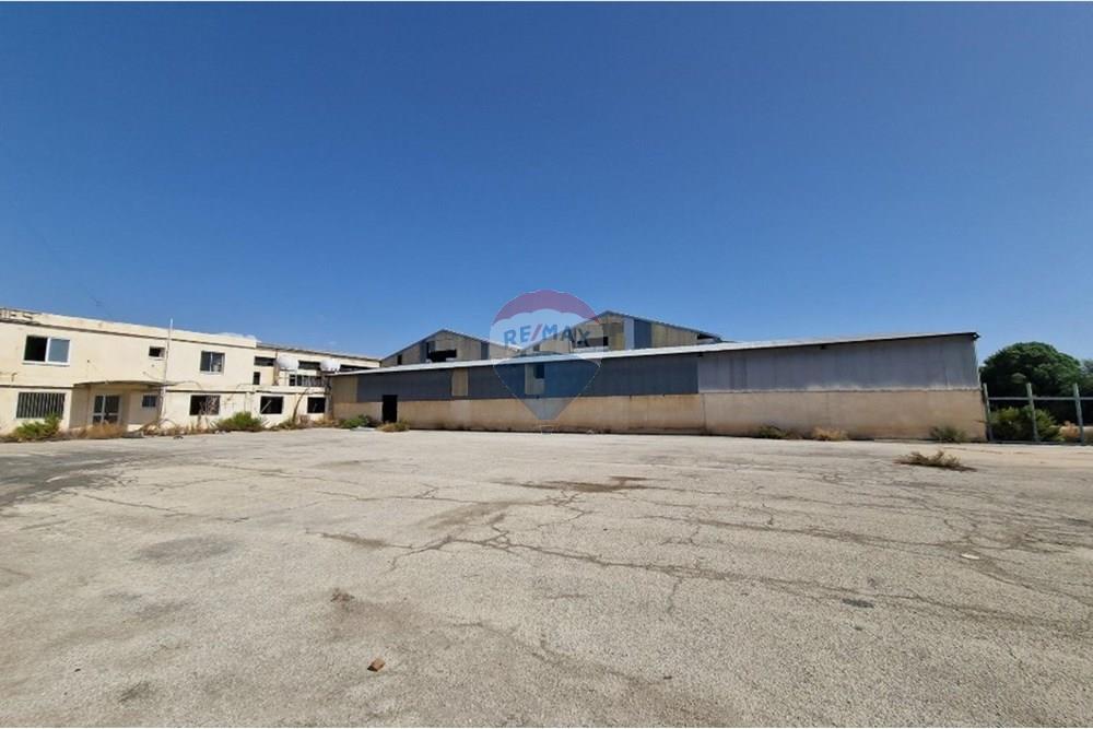 Търговски - Склад - Agia Varvara, Paphos - CY - Screenshot (2).jpeg - 480031028-6192