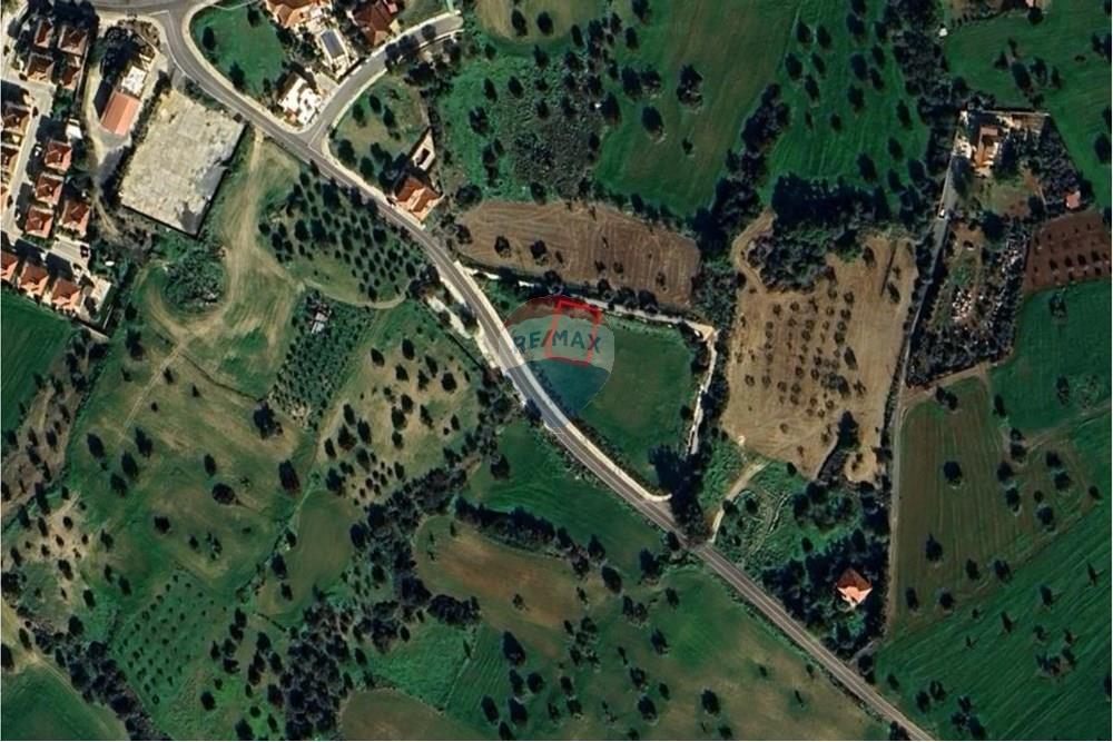 Residential - Plot of Land for Hospitality Development - Mazotos, Larnaca - CY - Screenshot 2025-10-31 094537.jpg - 480091015-360